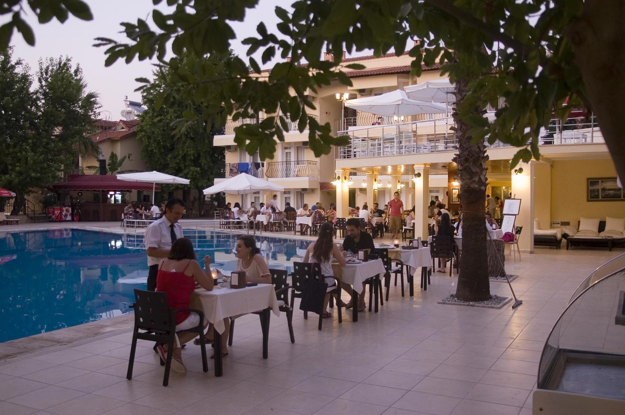Sevi Classic Hotel Fethiye Buitenkant foto