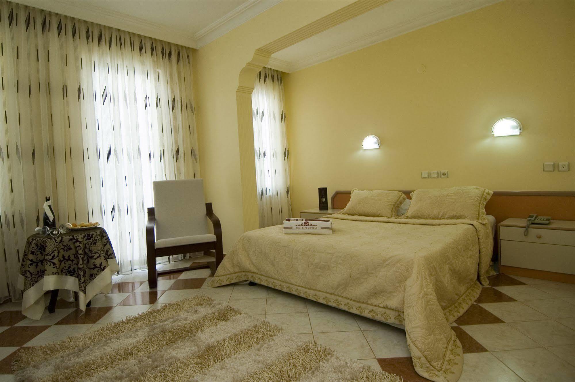 Sevi Classic Hotel Fethiye Buitenkant foto